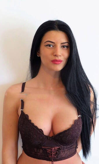 Проститутка Юля +7(911)263-24-68 Питера